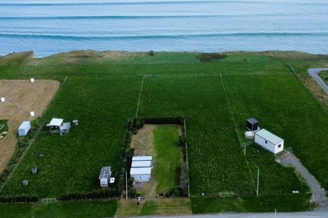 Photo of property in 35 Surrey Street, Orepuki, Riverton, 9881