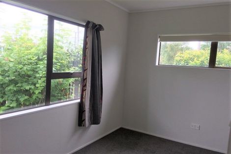 Photo of property in 66 Mako Mako Road, Levin, 5510