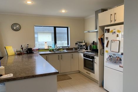 Photo of property in 12 Montego Place, Grenada Village, Wellington, 6037