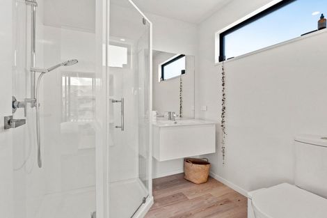 Photo of property in 6 Kerrera Lane, Jacks Point, Queenstown, 9371