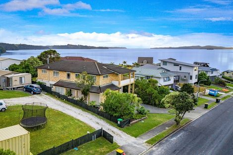 Photo of property in 30 Tamatea Drive, Snells Beach, 0920