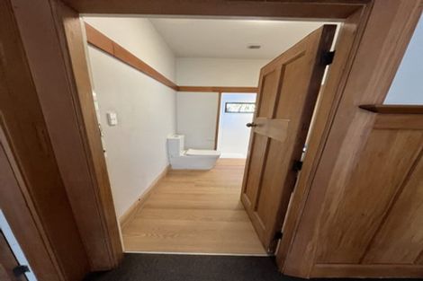 Photo of property in 24 Valley Road, Cashmere, Christchurch, 8022