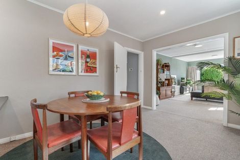 Photo of property in 70 Park Road, Carterton, 5713