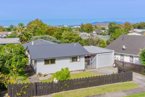 Photo of property in 69 Pohutukawa Drive, Pukete, Hamilton, 3200