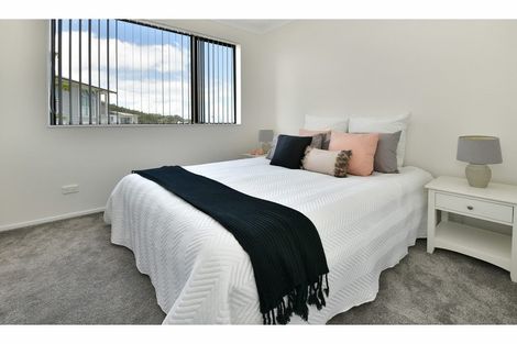 Photo of property in 61 Landmark Terrace, Orewa, 0931