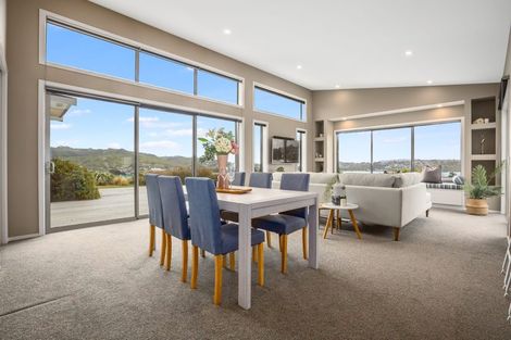 Photo of property in 15 Sue Dow Lane, Aotea, Porirua, 5024