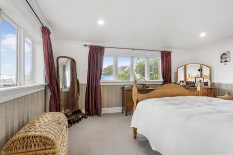 Photo of property in 107 Helston Road, Paparangi, Wellington, 6037