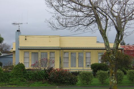 Photo of property in 3 Mckenzie Street, Levin, 5510