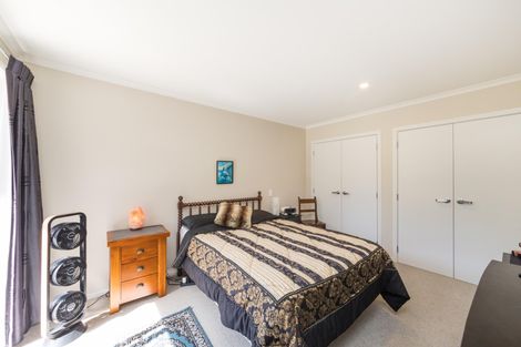 Photo of property in 15 Thomson Street, West End, Palmerston North, 4412