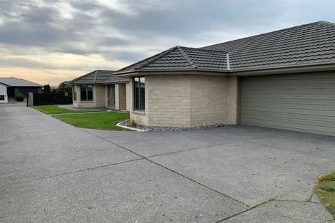 Photo of property in 4 Kingsbridge Drive, Burwood, Christchurch, 8083