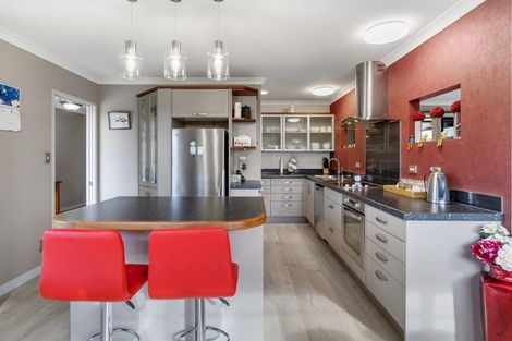 Photo of property in 14 Bellbird Rise, Pyes Pa, Tauranga, 3112