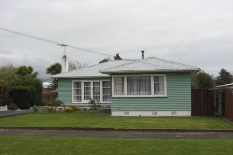 Photo of property in 39 Graham Street, Levin, 5510