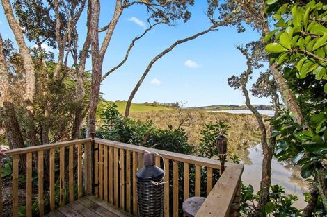 Photo of property in 133 Wharf Road, Port Albert, Wellsford, 0973