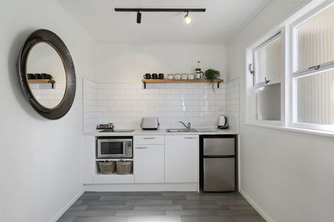 Photo of property in 213 Jervois Road, Herne Bay, Auckland, 1011