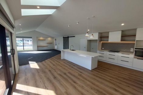 Photo of property in 32 Mills Road, Marshland, Christchurch, 8051