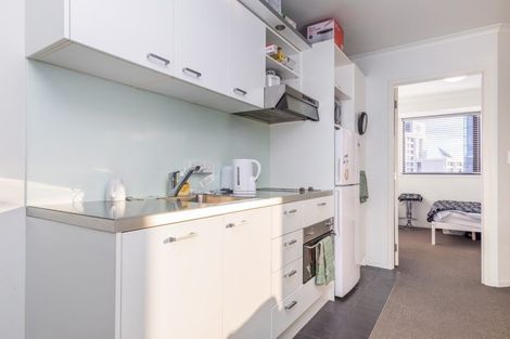 Photo of property in 96 On Symonds Apartments, 507/96 Symonds Street, Grafton, Auckland, 1010