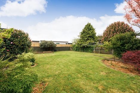 Photo of property in 7 Stirling Crescent, Hokowhitu, Palmerston North, 4410