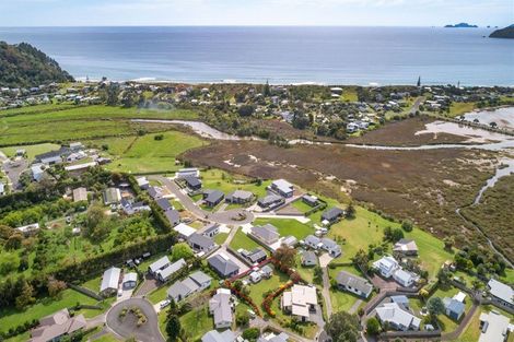 Photo of property in 8 Willow Grove, Tairua, 3508
