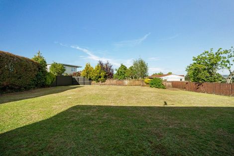 Photo of property in 19 Ingle Avenue, Waipahihi, Taupo, 3330