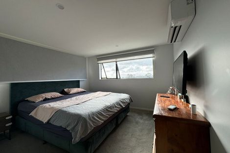 Photo of property in 111d Woodglen Road, Glen Eden, Auckland, 0602