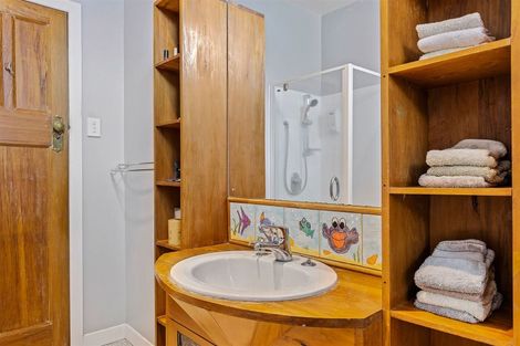 Photo of property in 112 Malcolm Avenue, Beckenham, Christchurch, 8023