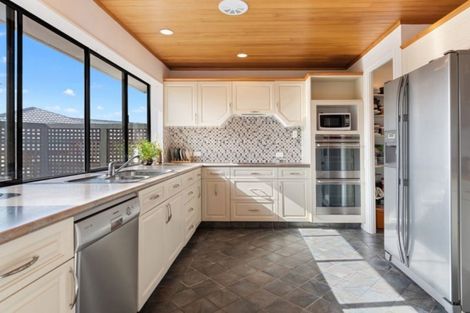 Photo of property in 9 Hinton Place, Pyes Pa, Tauranga, 3112