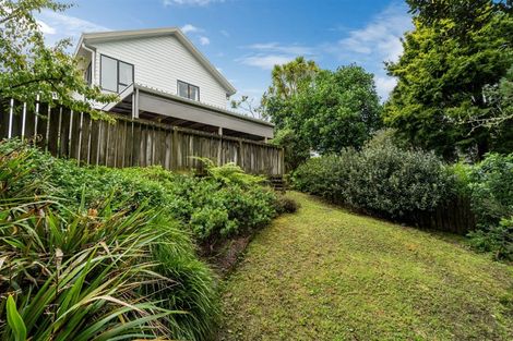 Photo of property in 3 Emery Grove, Bayview, Auckland, 0629