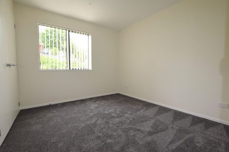 Photo of property in 71a Fruitvale Road, New Lynn, Auckland, 0600