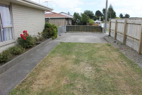 Photo of property in 17 Hadfield Street, Otaki, 5512