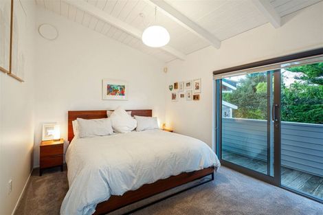 Photo of property in 1/16 Gordon Avenue, Milford, Auckland, 0620