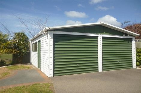 Photo of property in 21 Burton Place, Owhata, Rotorua, 3010