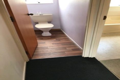 Photo of property in 33 Addison Drive, Glendene, Auckland, 0602