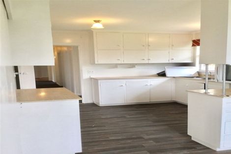 Photo of property in 10 Boler Place, New Lynn, Auckland, 0600