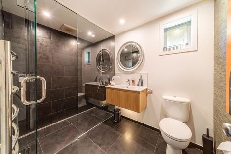 Photo of property in Greenstone Terraces, 30/716 Frankton Road, Queenstown, 9300