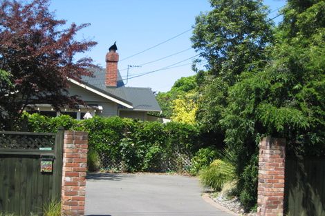 Photo of property in 122 Stapletons Road, Richmond, Christchurch, 8013