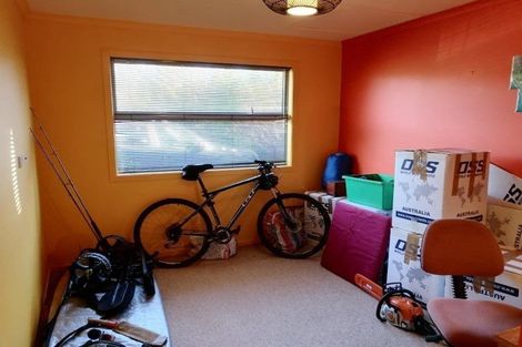 Photo of property in 19 Cumming Street, Okato, 4335