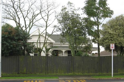 Photo of property in 43 Te Aroha Street, Hamilton East, Hamilton, 3216