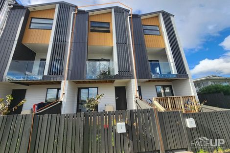 Photo of property in 3/10 Newington Road, Henderson, Auckland, 0612