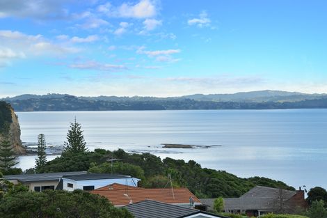 Photo of property in 59 Pacific Parade, Army Bay, Whangaparaoa, 0930
