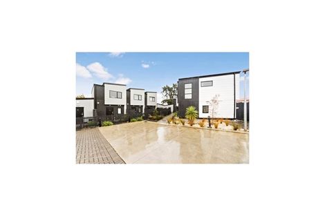 Photo of property in 14/26 Toru Street, Te Atatu Peninsula, Auckland, 0610