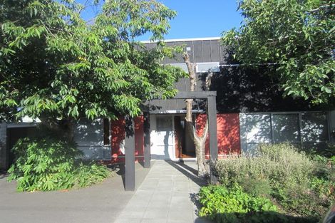 Photo of property in 43 Matai Road, Raumati South, Paraparaumu, 5032