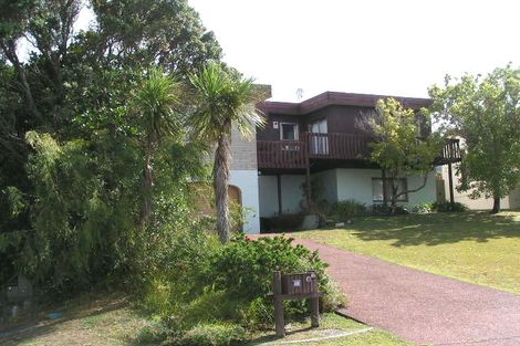 Photo of property in 5 Trevone Place, Forrest Hill, Auckland, 0620