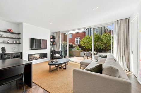 Photo of property in 3/130 Office Road, Merivale, Christchurch, 8014