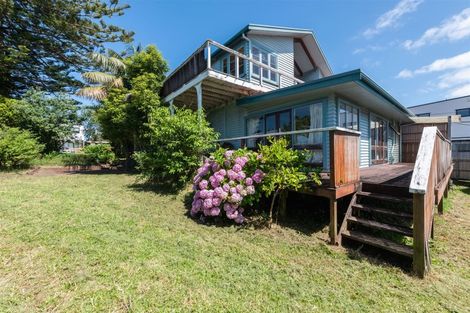 Photo of property in 4 Brandon Road, Glen Eden, Auckland, 0602