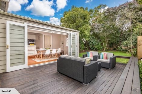 Photo of property in 28 Cardwell Street, Onehunga, Auckland, 1061