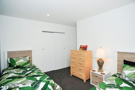 Photo of property in 2 Te Ara Crescent, Diamond Harbour, Lyttelton, 8971