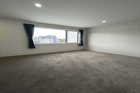 Photo of property in 4/10 Vinifera Place, Fairview Heights, Auckland, 0632