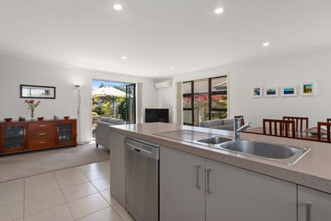 Photo of property in 66 Carrington Drive, Papamoa Beach, Papamoa, 3118