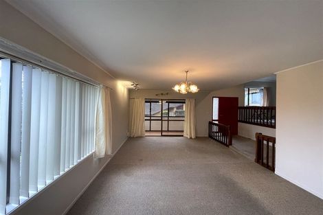 Photo of property in 12 Wairata Place, Te Atatu South, Auckland, 0610