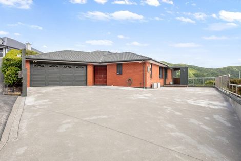 Photo of property in 10 Moana Heights, Waikawa, Picton, 7220